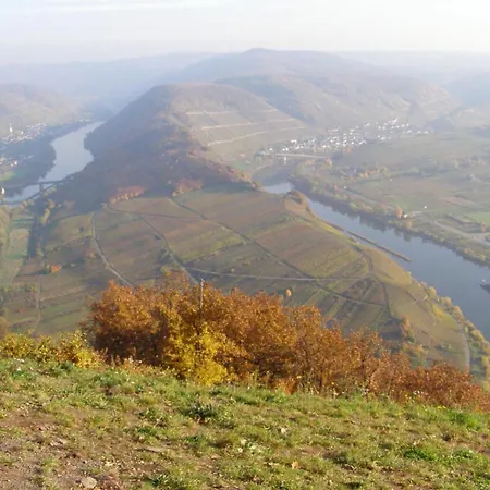 Haus Burgenblick Apartment